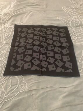 Seaward & Stearn Made in England Midnight Tumbling Cubes Silk Pocket Square 18”
